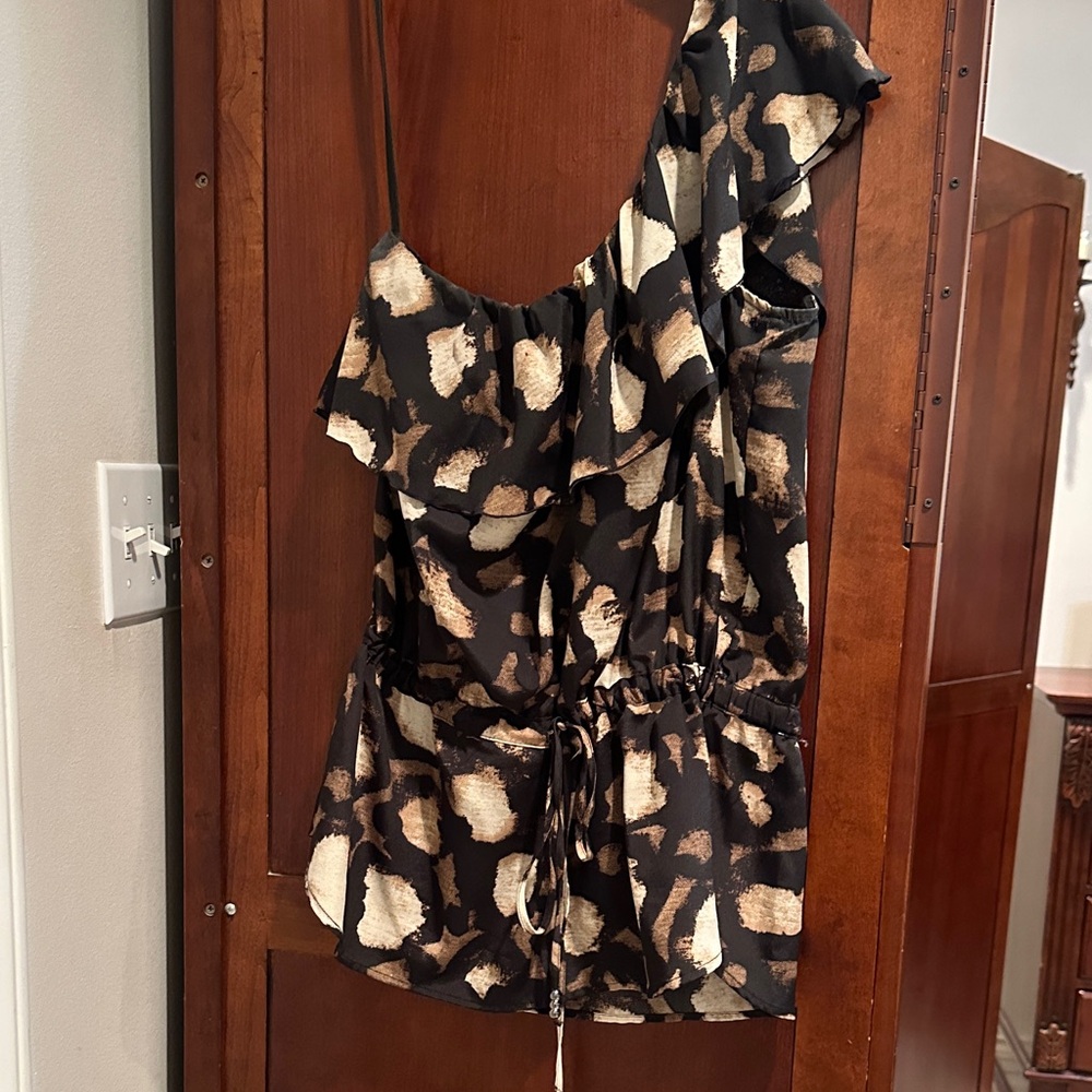 New York & Company Black and Cream One-Shoulder Blouse